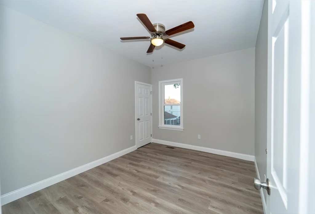 3 bed, 1 bath apartment for rent at 325 Snell Unit 1, Fall River — photo 8 of 10