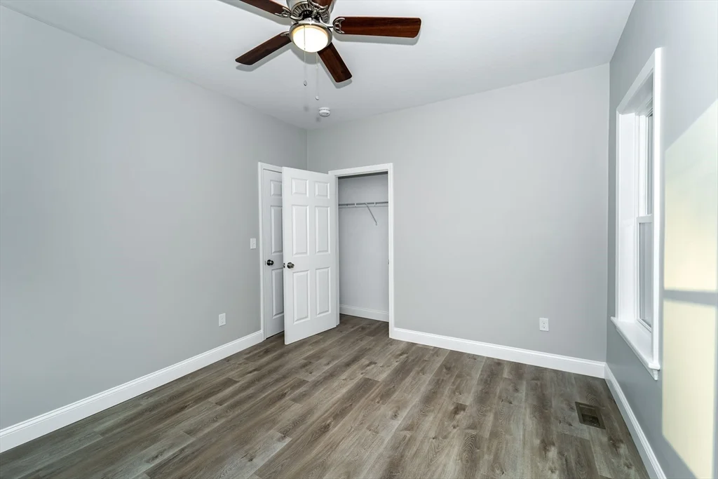 3 bed, 1 bath apartment for rent at 325 Snell Unit 1, Fall River — photo 6 of 10