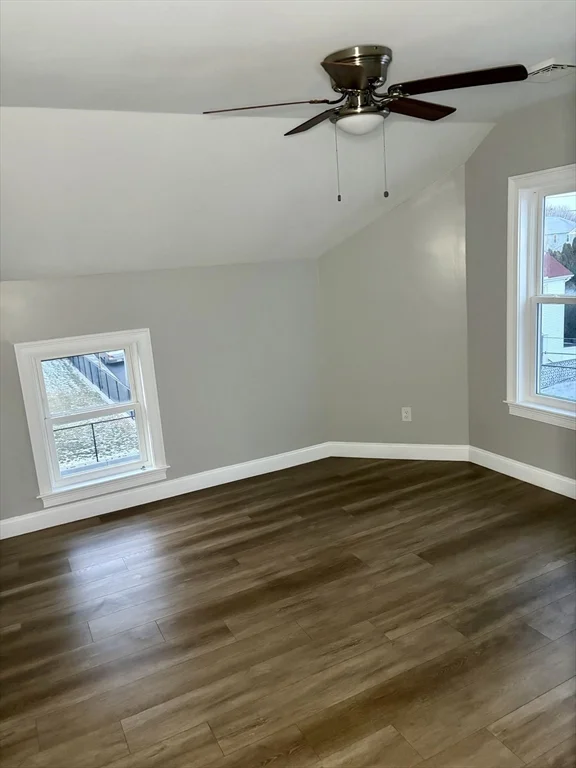 4 bed, 1 bath apartment for rent at 325 Snell Unit 3, Fall River — photo 7 of 17