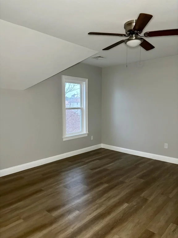 4 bed, 1 bath apartment for rent at 325 Snell Unit 3, Fall River — photo 13 of 17