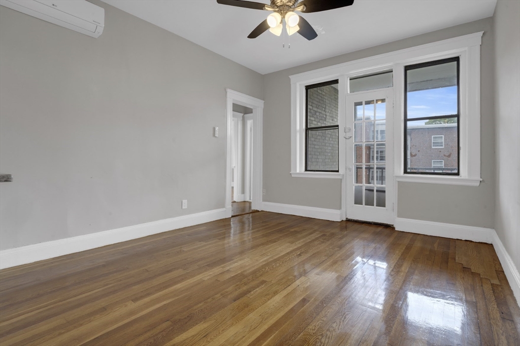 2 bed, 1 bath apartment for rent at 325 Summit Ave Unit 203, Brighton — photo 7 of 12