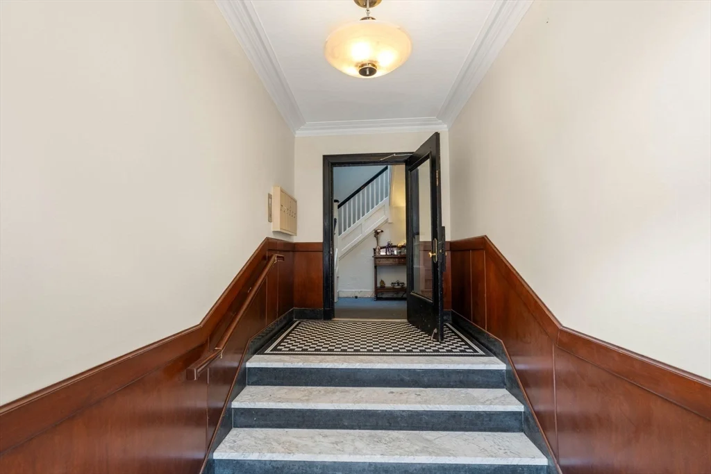 2 bed, 2 bath apartment for rent at 325 Tappan St Unit 6, Brookline Hills — photo 18 of 21