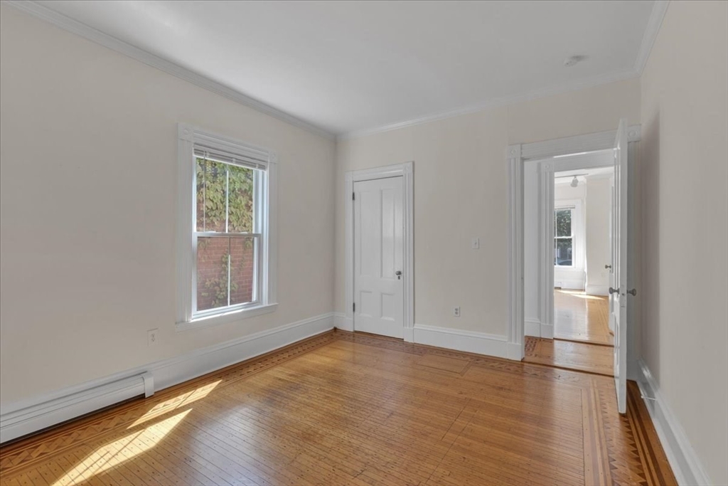 2 bed, 1 bath apartment for rent at 325 Western Ave Unit 1, Riverside — photo 10 of 20