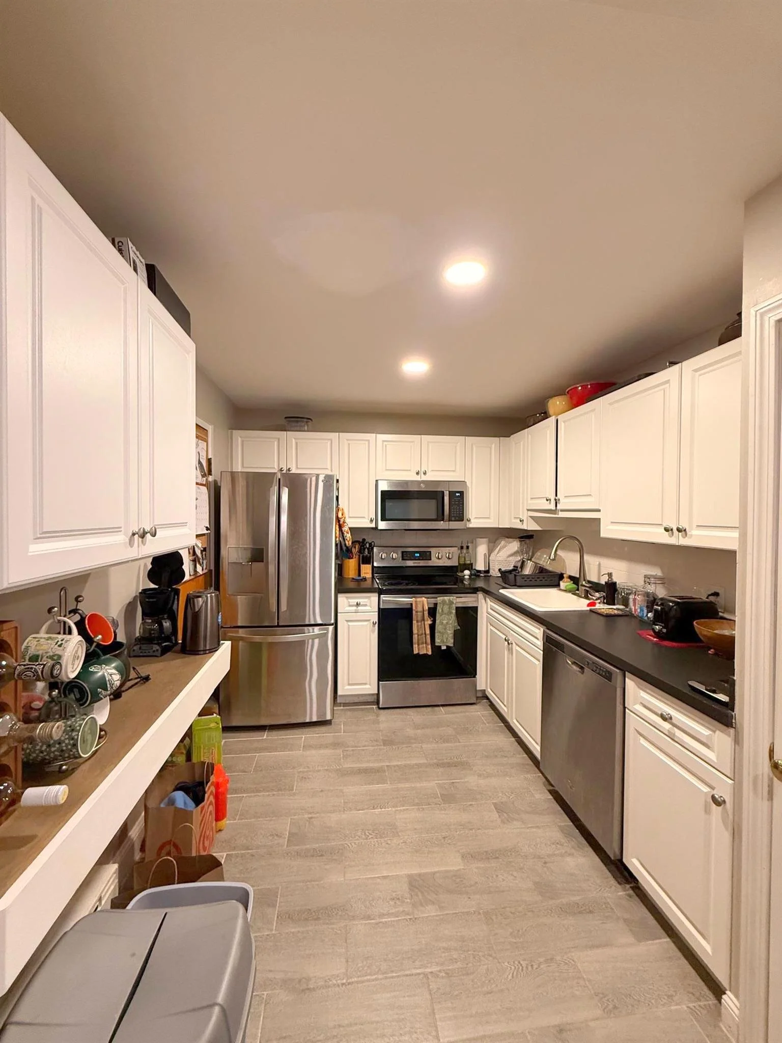 2 bed, 1 bath apartment for rent at 326 Broadway Unit 19, Winter Hill — photo 5 of 11