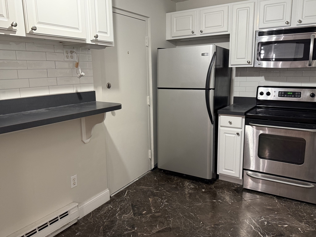 2 bed, 1 bath apartment for rent at 326 Broadway Unit 8, Somerville — photo 2 of 10