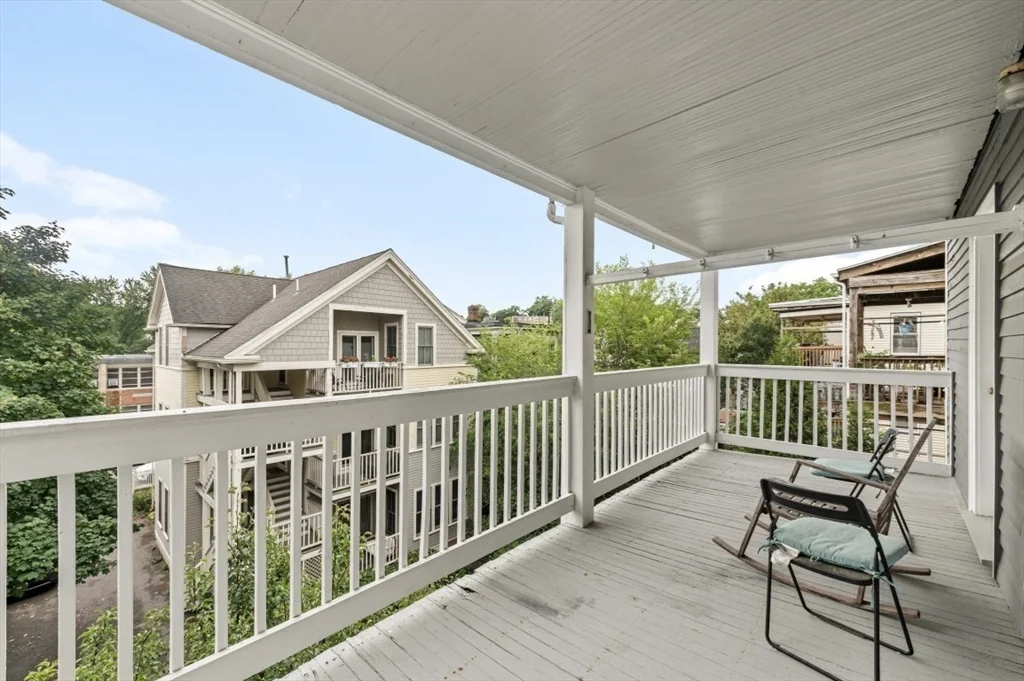 3 bed, 1 bath apartment for rent at 326 Centre St Unit 3, Jamaica Plain — photo 18 of 18