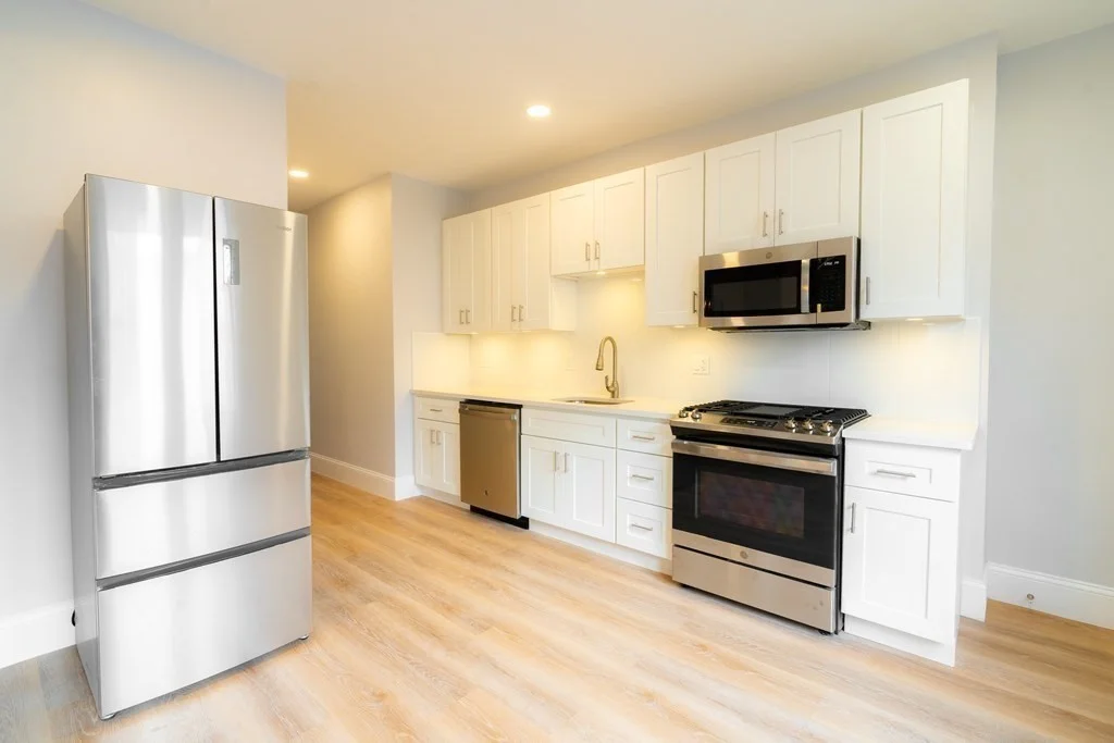 2 bed, 1 bath apartment for rent at 326 Hurley St Unit 1, Kendall Square — photo 2 of 11