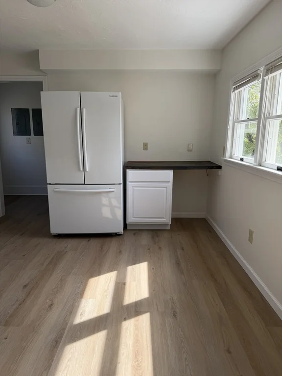 2 bed, 1 bath apartment for rent at 326 N Main St Unit B, North Brookfield — photo 5 of 21