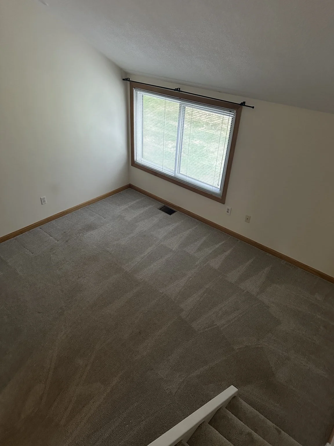 2 bed, 1 bath apartment for rent at 326 Sterling St Unit C10, West Boylston — photo 15 of 33