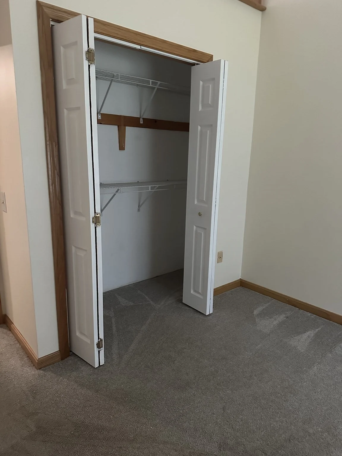 2 bed, 1 bath apartment for rent at 326 Sterling St Unit C10, West Boylston — photo 14 of 33