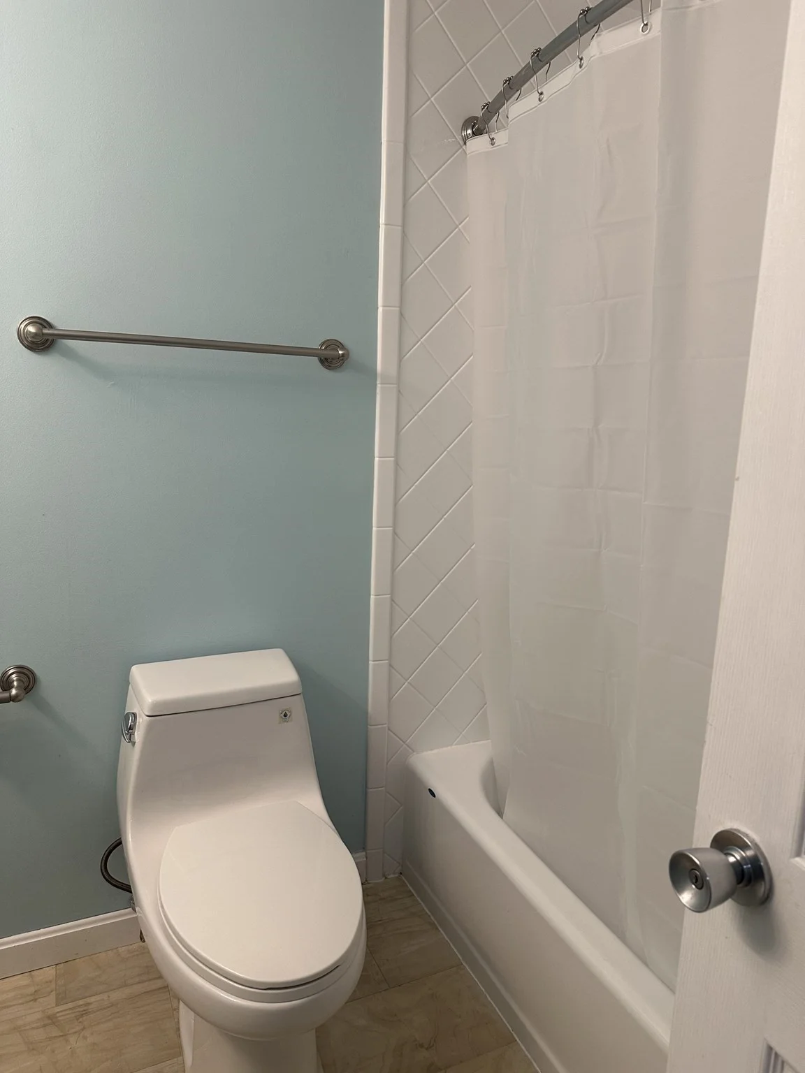 2 bed, 1 bath apartment for rent at 326 Sterling St Unit C10, West Boylston — photo 13 of 33