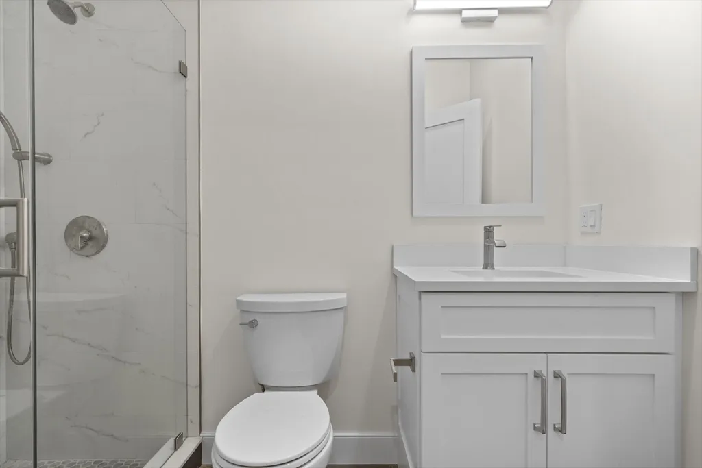 3 bed, 2 bath apartment for rent at 326 W Broadway Unit 2, South Boston — photo 11 of 13