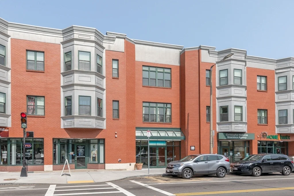 2 bed, 1 bath apartment for rent at 327 Centre St Unit 204, Jamaica Plain — photo 11 of 11
