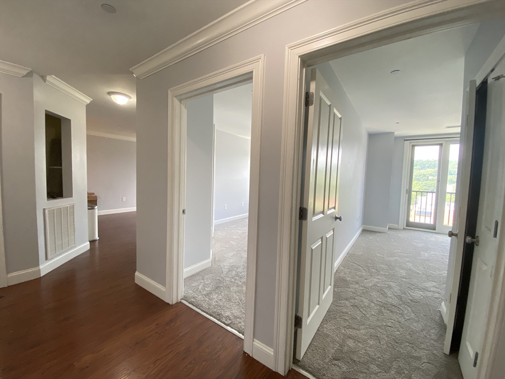 2 bed, 1 bath apartment for rent at 327 Centre St Unit 305, Jamaica Plain — photo 8 of 21