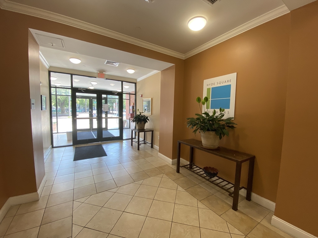 2 bed, 1 bath apartment for rent at 327 Centre St Unit 305, Jamaica Plain — photo 19 of 21