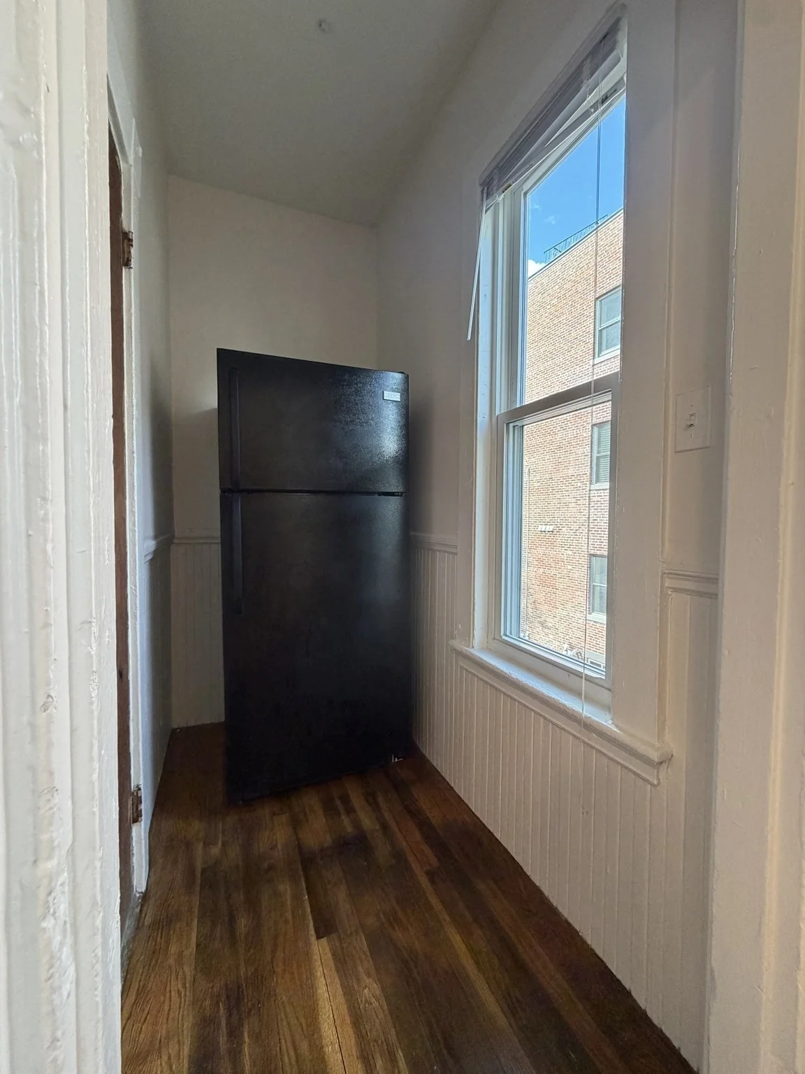 2 bed, 1 bath apartment for rent at 327 Columbia St Unit 2, Wellington-Harrington — photo 5 of 18