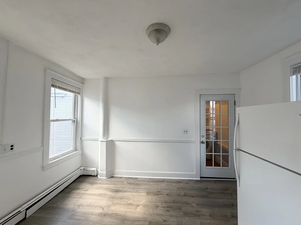 2 bed, 1 bath apartment for rent at 327 Columbia St Unit 3, Wellington-Harrington — photo 6 of 9