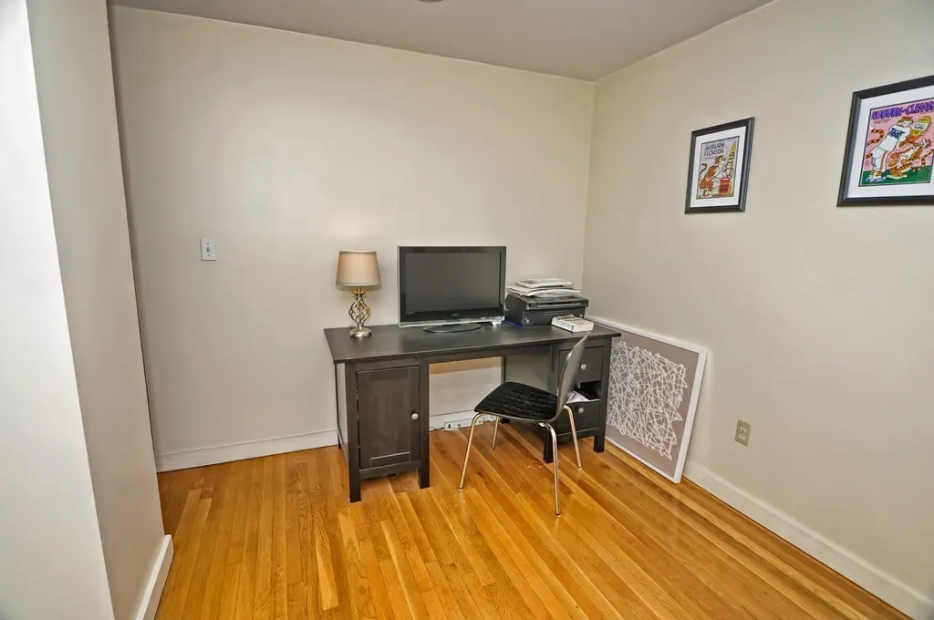 2 bed, 1.5 bath apartment for rent at 327 Commonwealth Ave Unit 1, Back Bay — photo 6 of 12