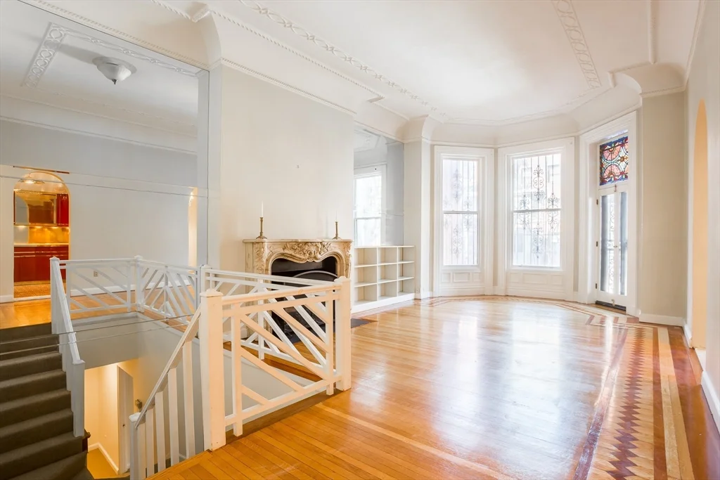 2 bed, 1 bath apartment for rent at 327 Commonwealth Ave Unit 2, Back Bay — photo 9 of 15