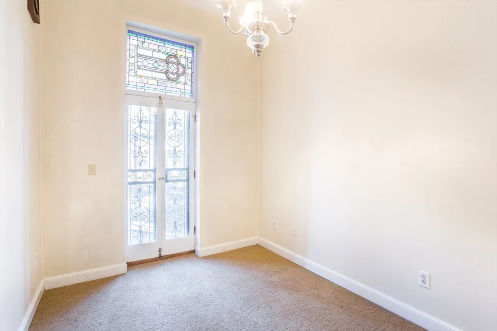 2 bed, 1 bath apartment for rent at 327 Commonwealth Ave Unit 2, Back Bay — photo 7 of 15