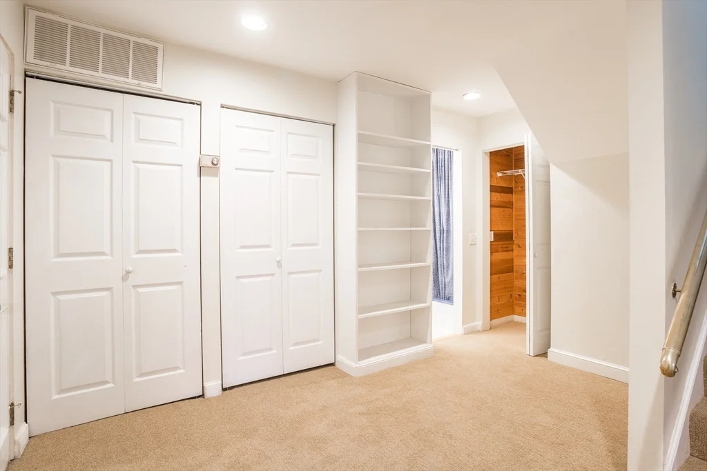 2 bed, 1 bath apartment for rent at 327 Commonwealth Ave Unit 2, Back Bay — photo 12 of 15