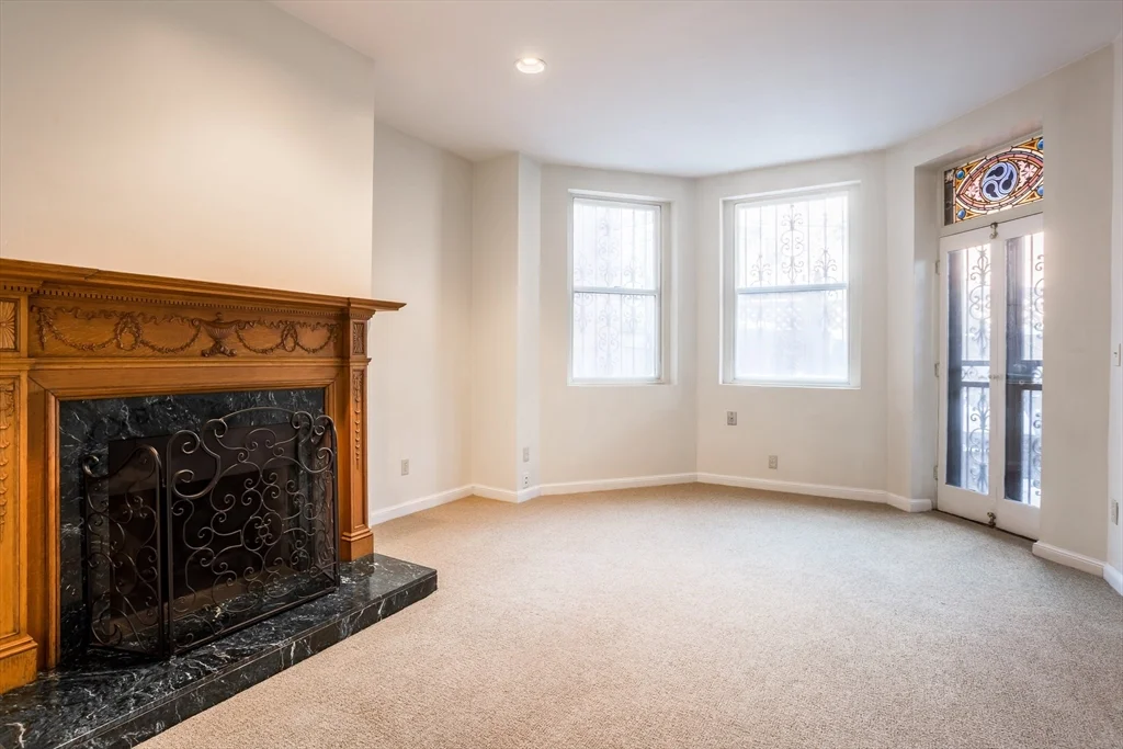 2 bed, 1 bath apartment for rent at 327 Commonwealth Ave Unit 2, Back Bay — photo 11 of 15