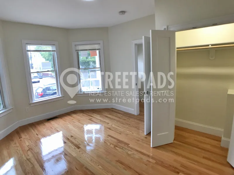 2 bed, 2 bath apartment for rent at 327 Highland Ave Unit 1, Powder House Square — photo 15 of 39
