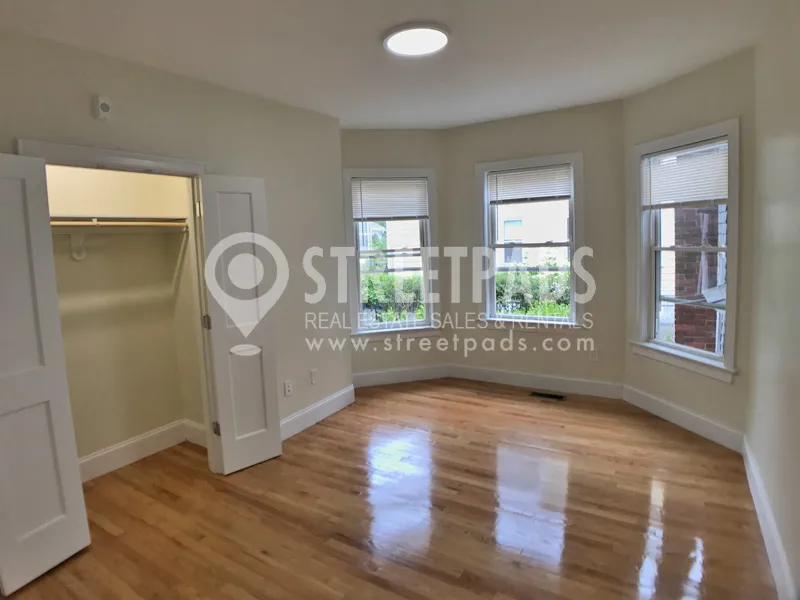 2 bed, 2 bath apartment for rent at 327 Highland Ave Unit 1, Powder House Square — photo 6 of 39