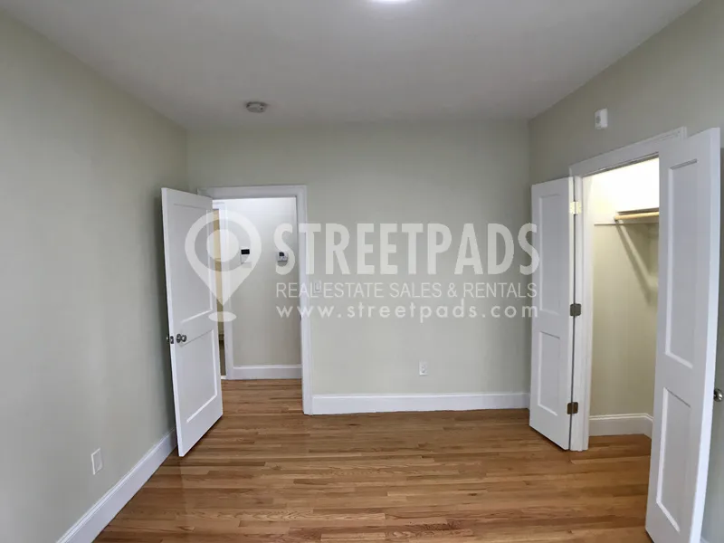 2 bed, 2 bath apartment for rent at 327 Highland Ave Unit 1, Powder House Square — photo 7 of 39