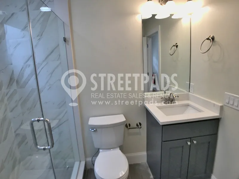2 bed, 2 bath apartment for rent at 327 Highland Ave Unit 1, Powder House Square — photo 11 of 39
