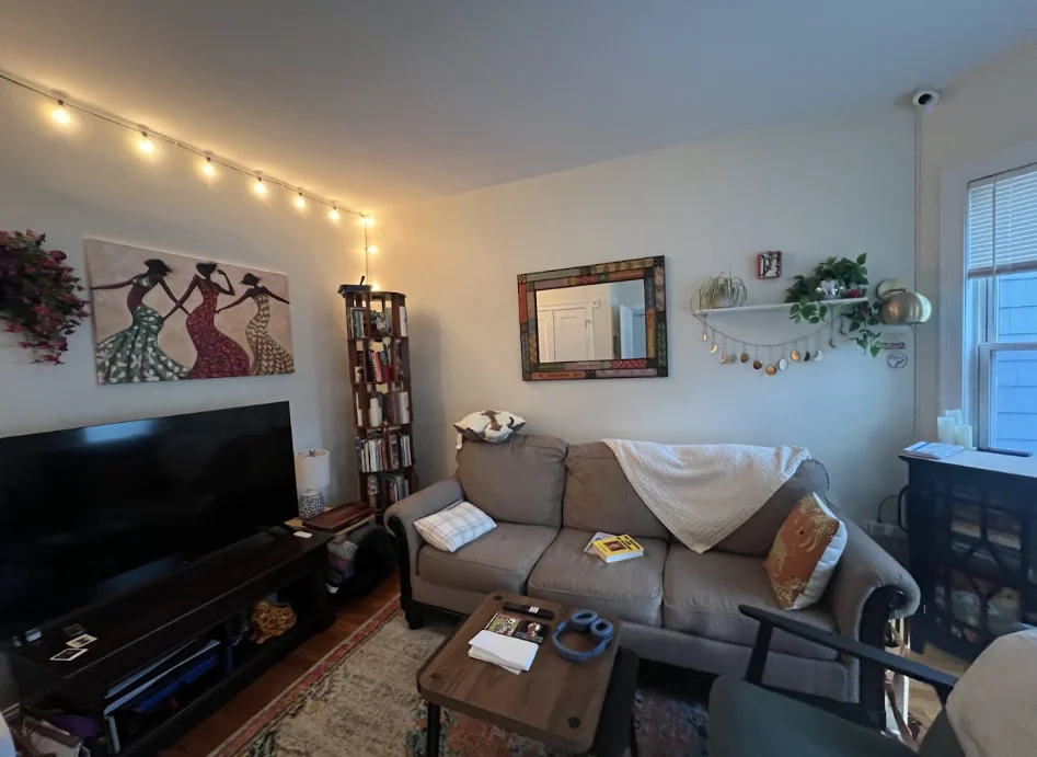 2 bed, 2 bath apartment for rent at 327 Highland Ave Unit 1, Powder House Square