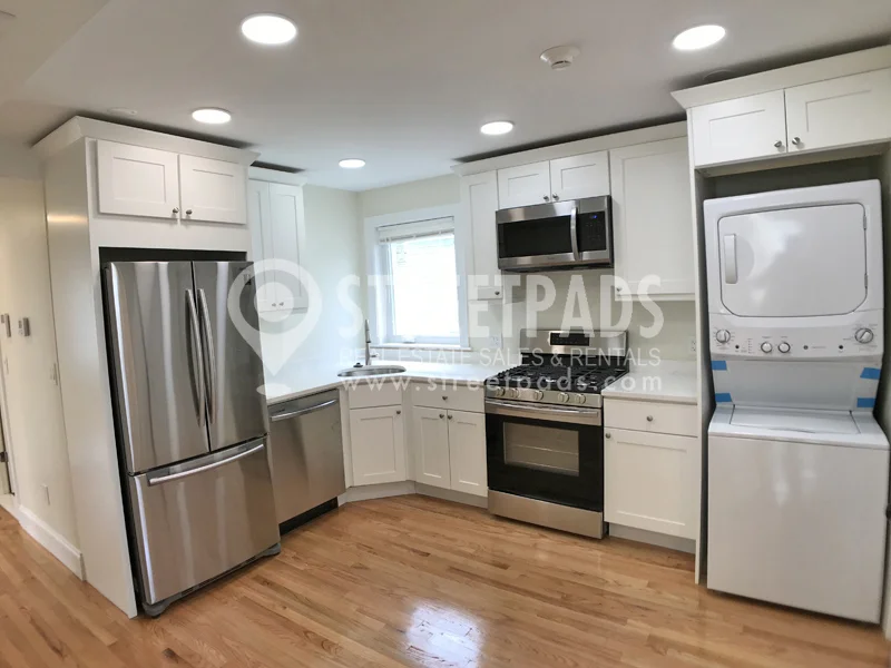 2 bed, 2 bath apartment for rent at 327 Highland Ave Unit 2, Powder House Square