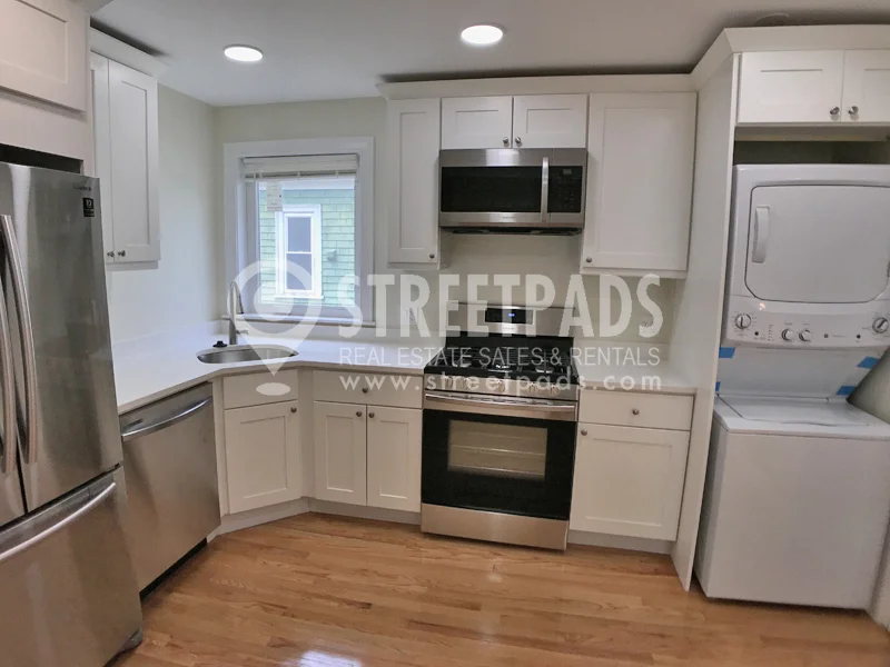 2 bed, 2 bath apartment for rent at 327 Highland Ave Unit 2, Powder House Square — photo 4 of 28