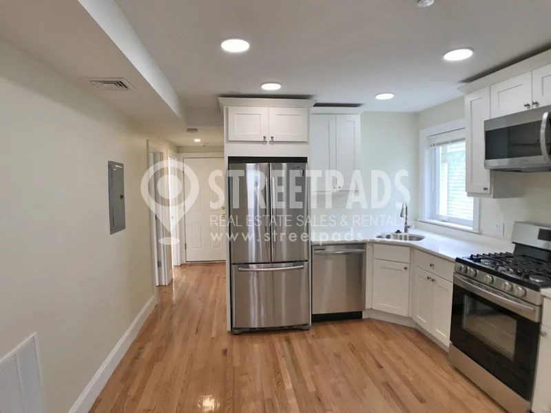 2 bed, 2 bath apartment for rent at 327 Highland Ave Unit 2, Powder House Square — photo 2 of 28