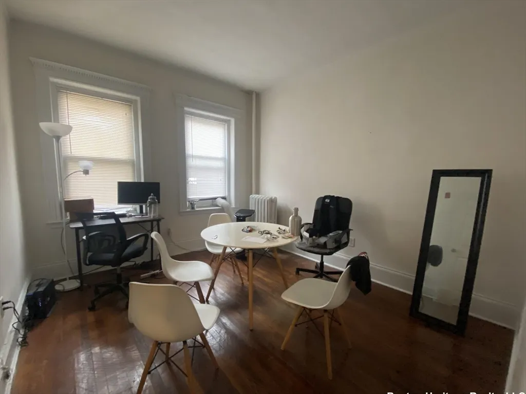 2 bed, 1 bath apartment for rent at 327 Huntington Ave Unit 4, Fenway — photo 2 of 4