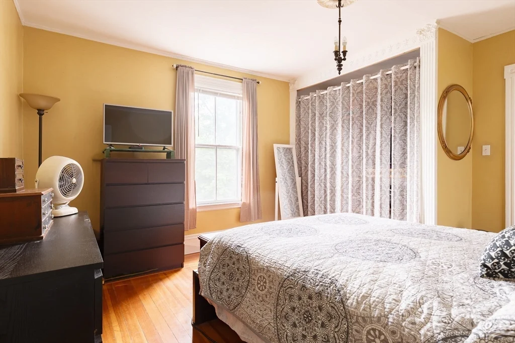 2 bed, 1 bath apartment for rent at 327 Lafayette St Unit 2, Glenwood — photo 9 of 19
