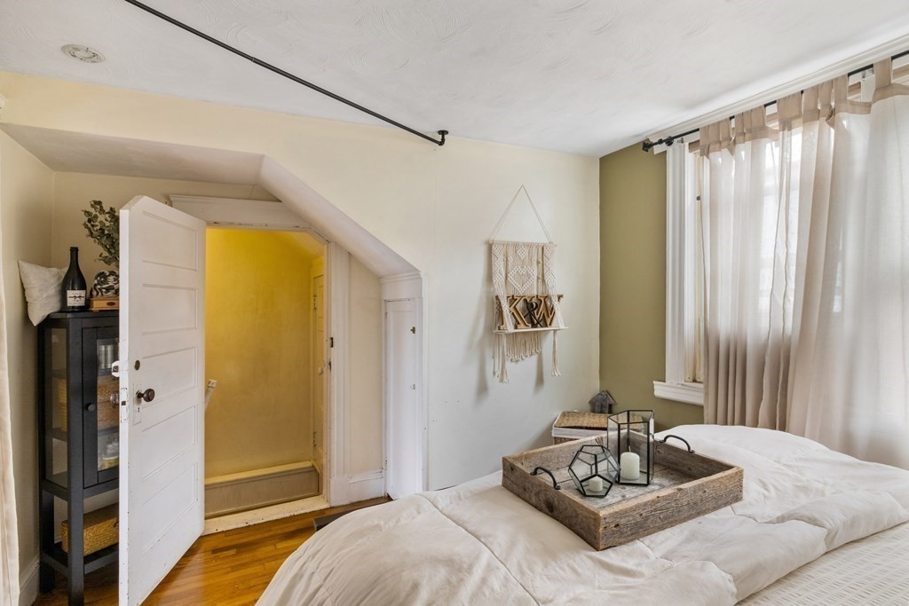 2 bed, 1 bath apartment for rent at 327 Sumner St Unit 2, East Boston — photo 18 of 25