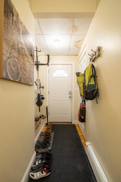 1 bed, 1 bath apartment for rent at 328 Beacon St Unit 1F, Spring Hill — photo 7 of 10