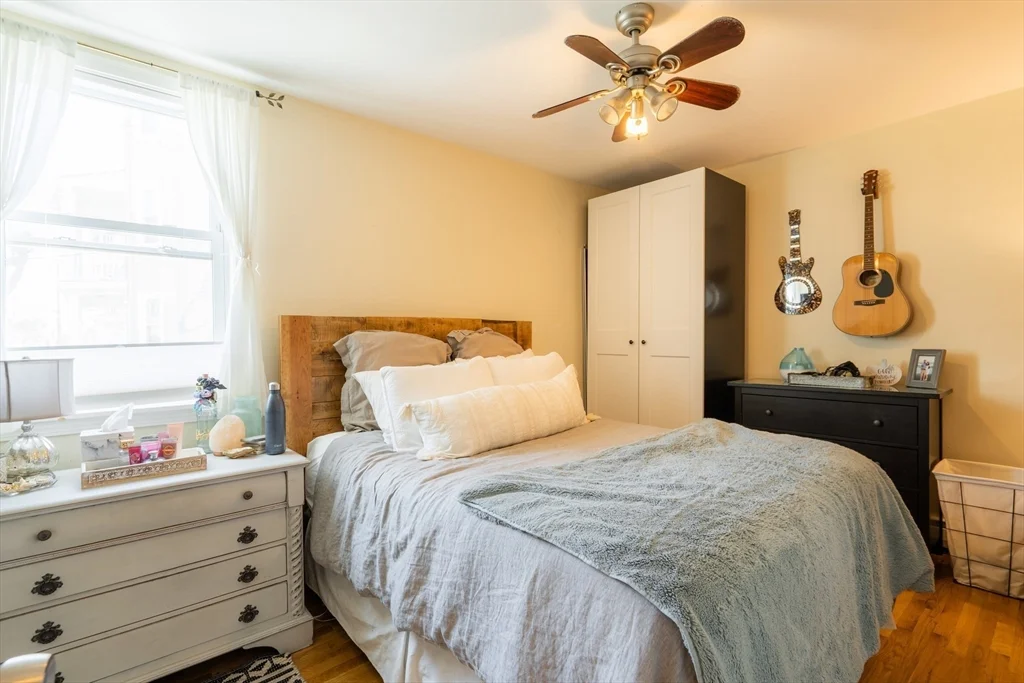 1 bed, 1 bath apartment for rent at 328 Beacon St Unit 1F, Spring Hill — photo 8 of 10