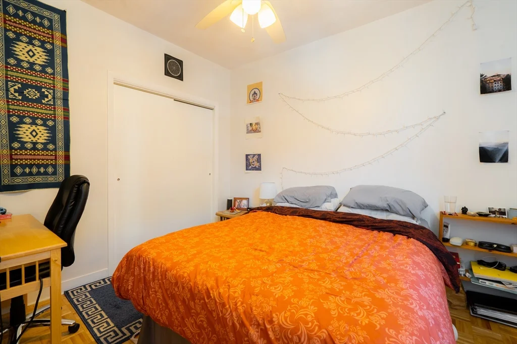 1 bed, 1 bath apartment for rent at 328 Beacon St Unit 1R, Spring Hill — photo 4 of 10