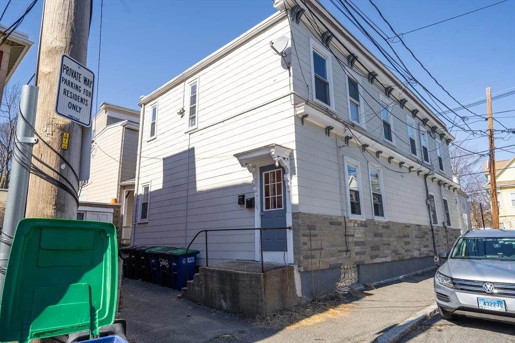 1 bed, 1 bath apartment for rent at 328 Beacon St Unit 1R, Spring Hill — photo 10 of 10