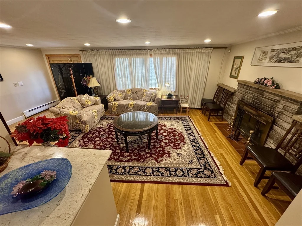 2 bed, 1 bath apartment for rent at 328 Blue Hill Ave Unit SF, Milton — photo 9 of 25
