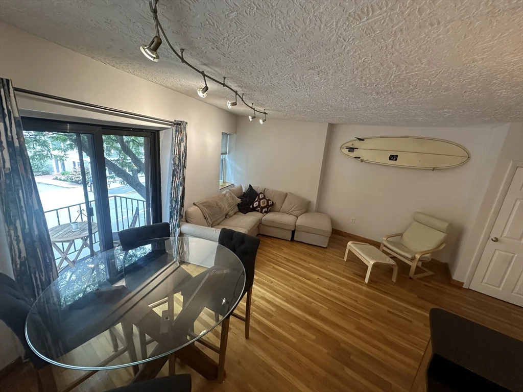 2 bed, 1 bath apartment for rent at 328 Commercial Unit 24, North End — photo 5 of 8