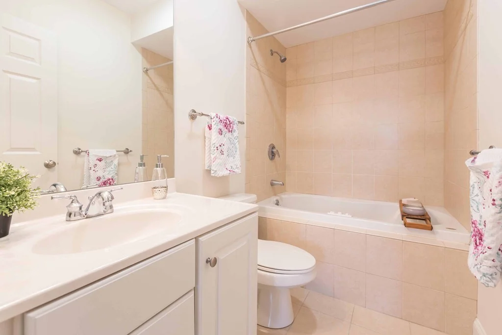 2 bed, 2 bath apartment for rent at 328 Copeland St Unit 2D, Quincy — photo 5 of 7