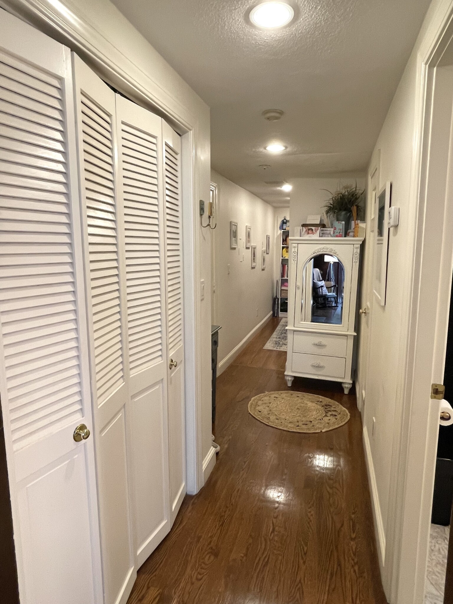 1 bed, 1 bath apartment for rent at 328 Dartmouth St Unit 4A, Back Bay — photo 8 of 13