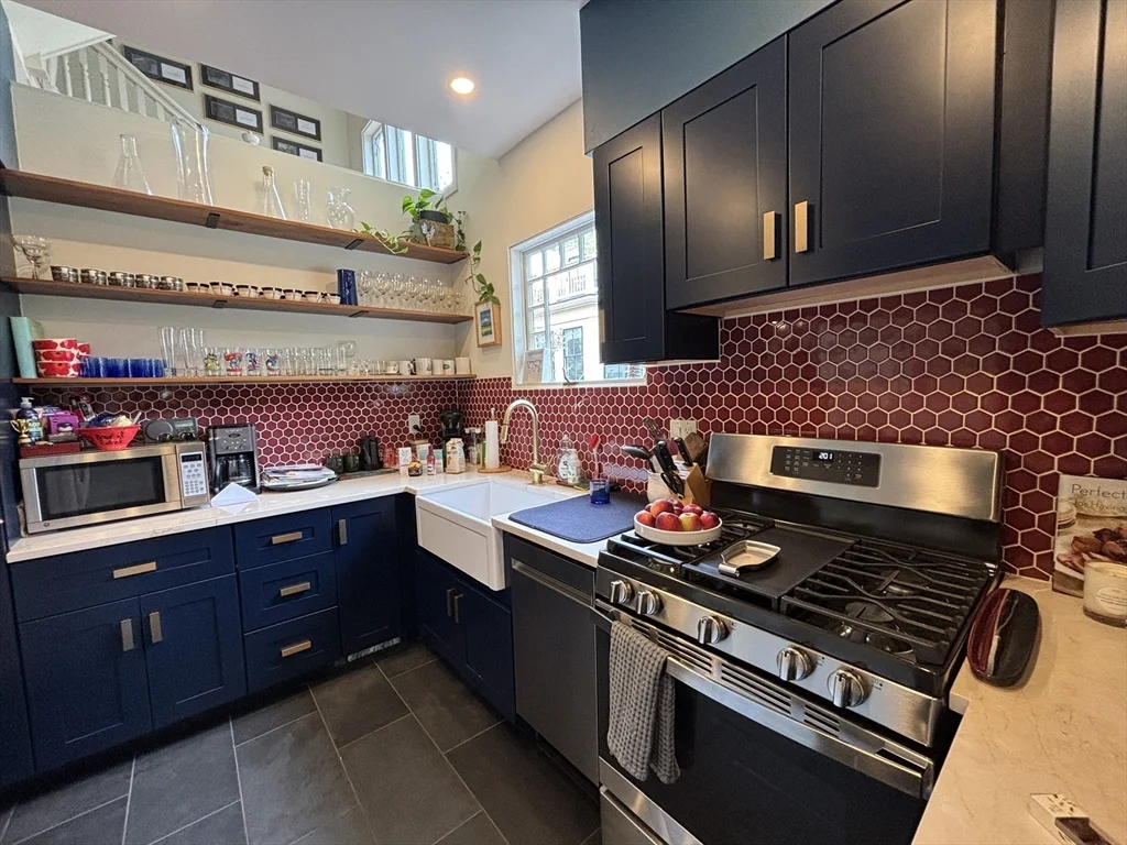 2 bed, 2 bath apartment for rent at 328 Harvard St Unit 1, Harvard Square
