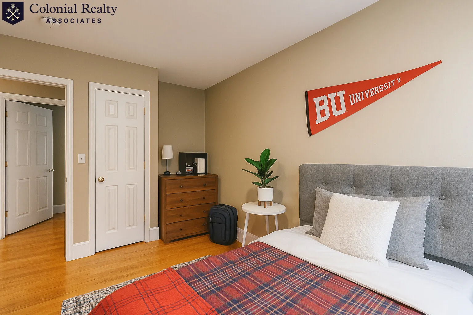 4 bed, 2 bath apartment for rent at 328 Saint Paul St Unit 3, Brookline — photo 6 of 24