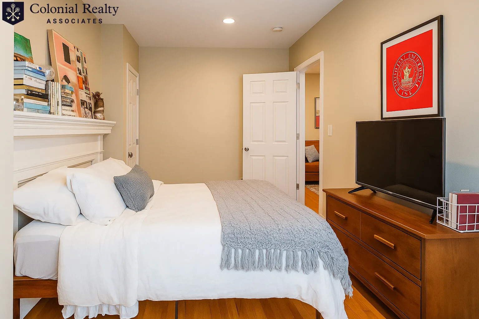 4 bed, 2 bath apartment for rent at 328 Saint Paul St Unit 3, Brookline — photo 9 of 24