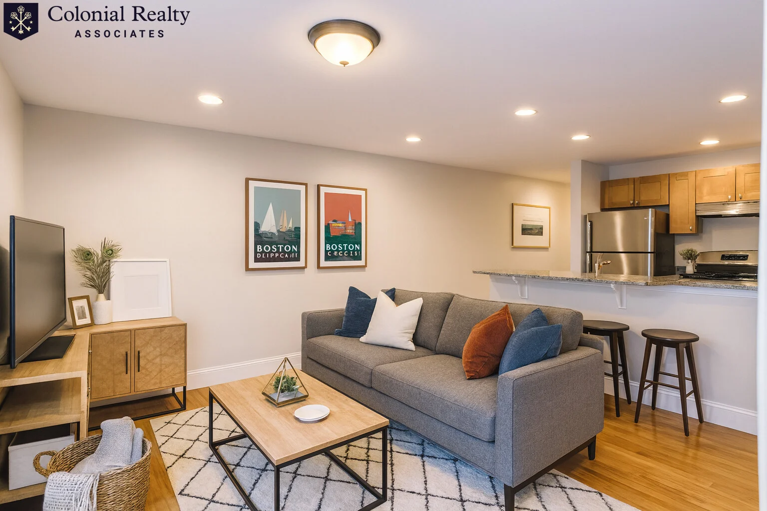 3 bed, 1 bath apartment for rent at 328 Saint Paul St Unit 4, Brookline — photo 3 of 22