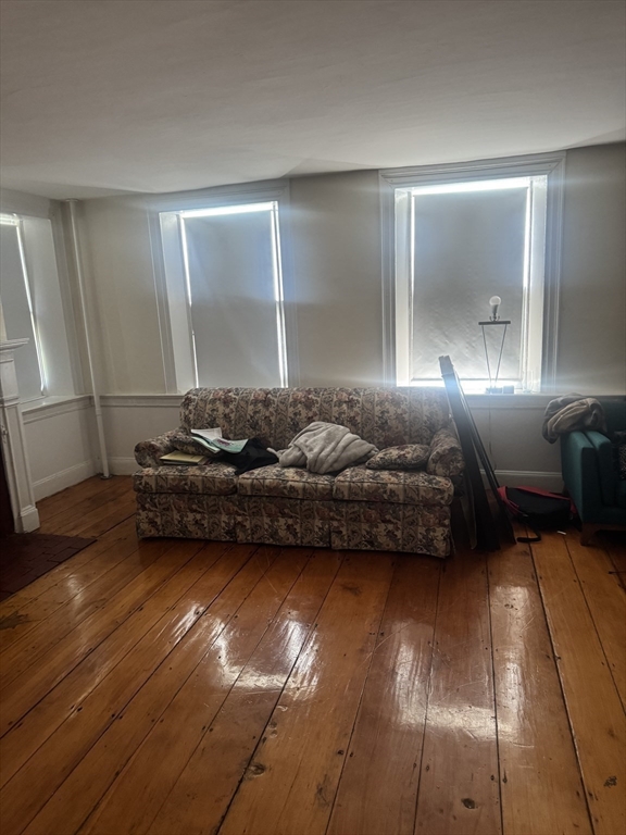 3 bed, 1 bath apartment for rent at 329 Bedford St Unit 1, Lexington — photo 6 of 18